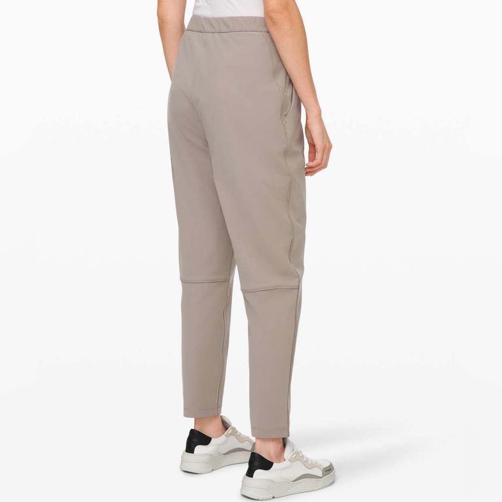 Lululemon Essential High Rise Trouser - Picture 4 of 8